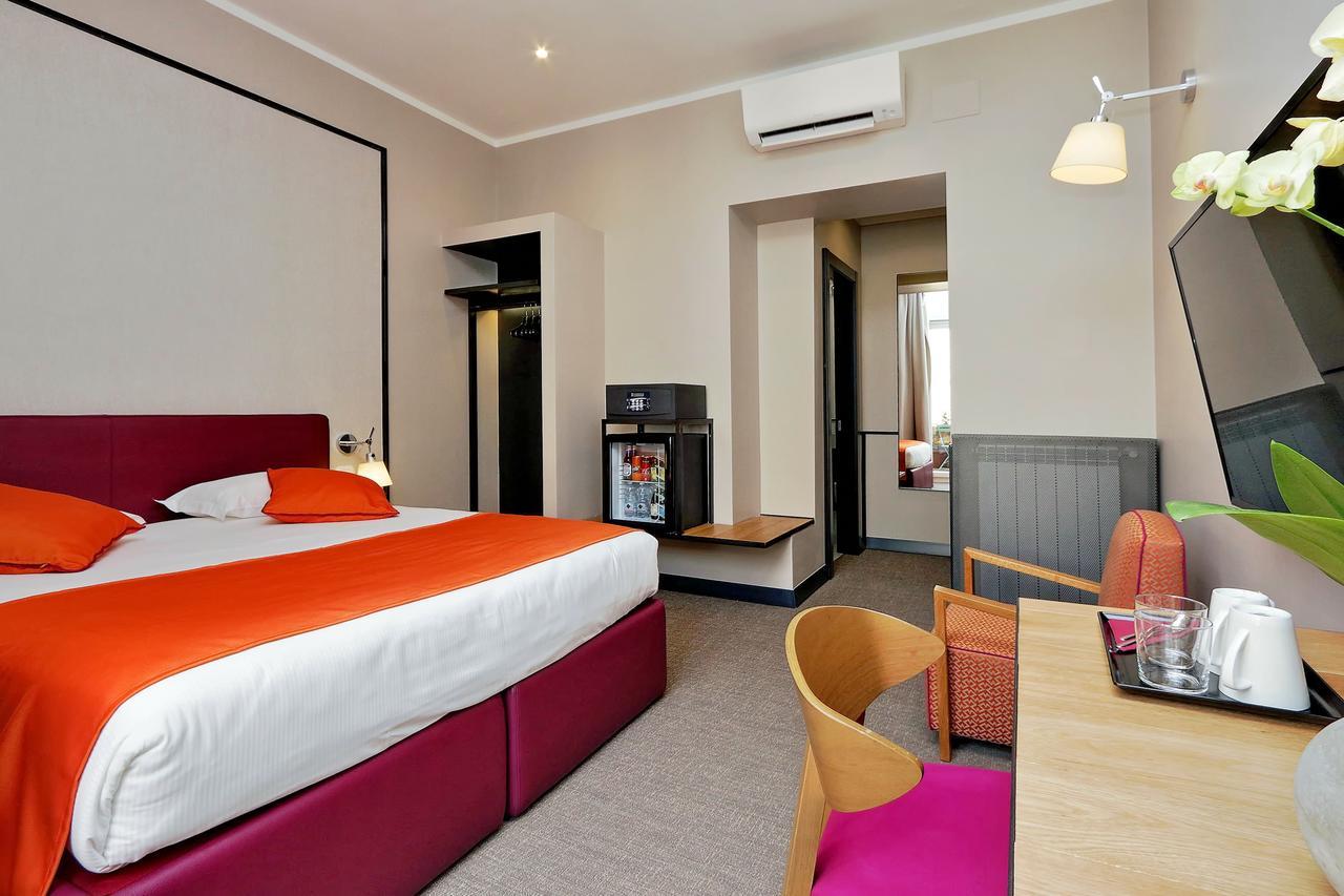 Colonna 32 Hotel Rome Bagian luar foto