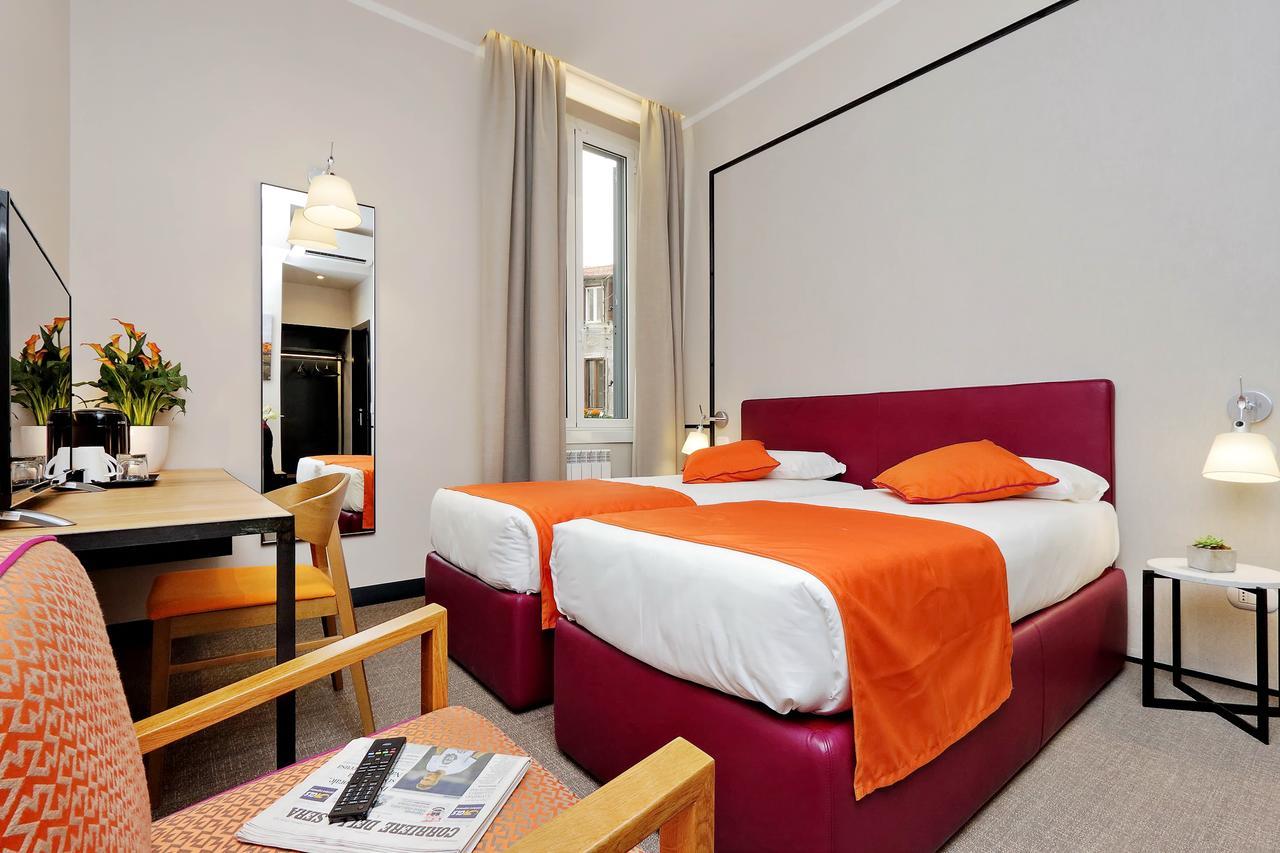 Colonna 32 Hotel Rome Bagian luar foto